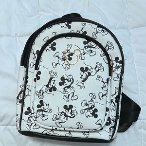 BRAND NEW Mickey Mouse backpack